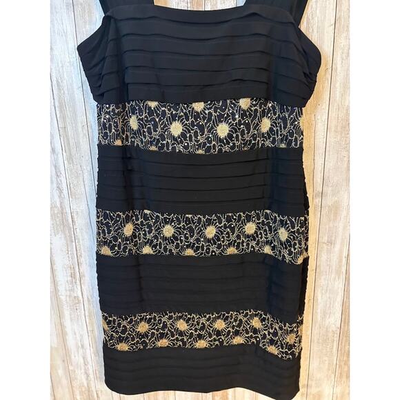 R&M Richards Black and Gold‎ Cocktail Dress Plus Size 16W - Picture 3 of 9